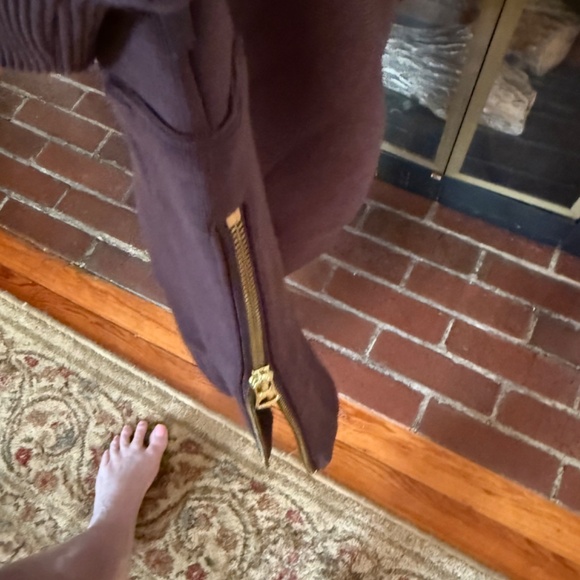 Varley Mae Boyfriend Sweat Brown with Gold Side Zippers - Picture 6 of 8